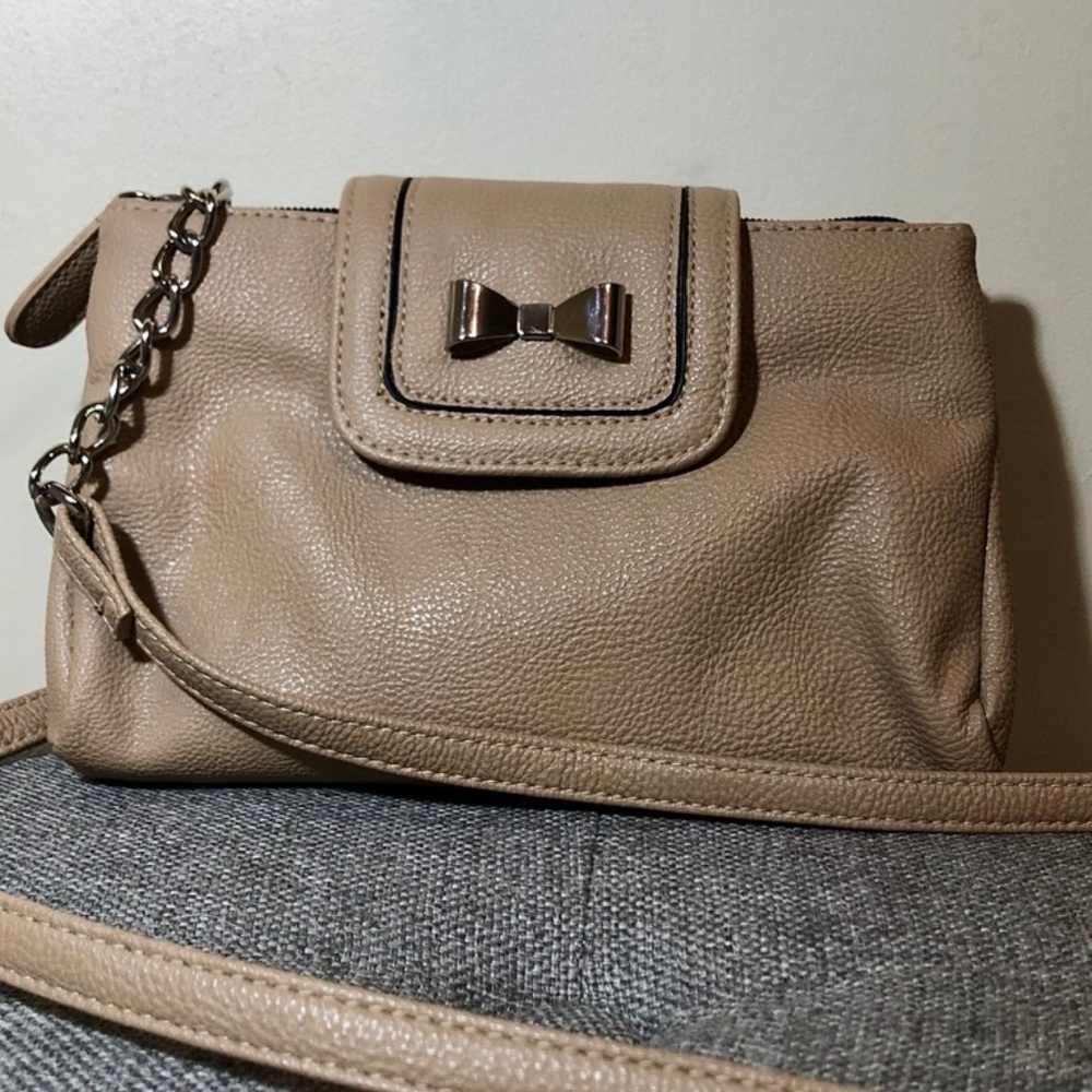 Light Beige Crossbody Bag with bow **Like New**